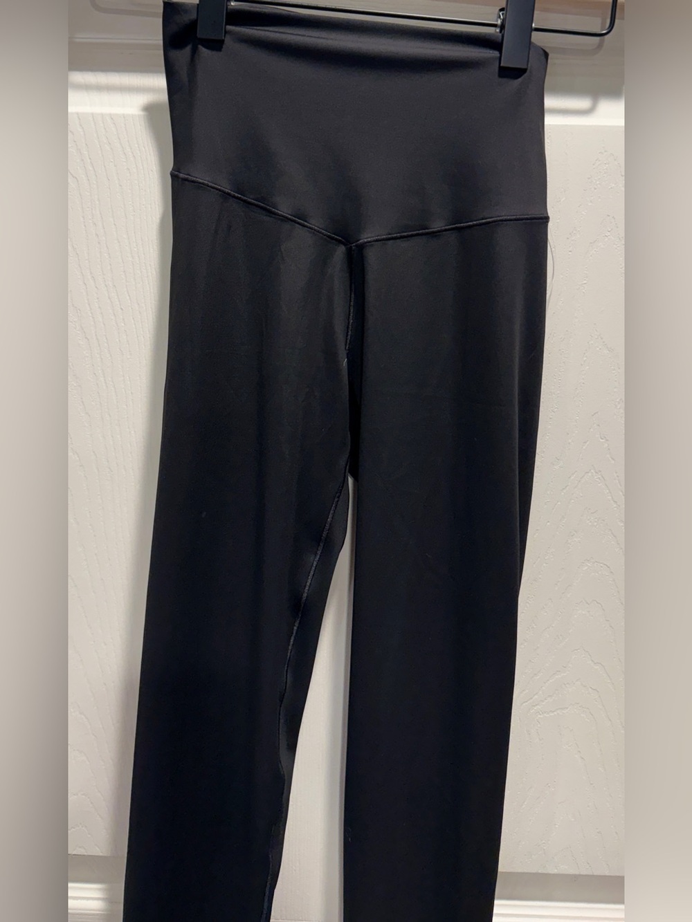 OFFLINE by Aerie OG Hi-Rise Black Leggings Size Small NWOT Yoga Activewear - Picture 3 of 6